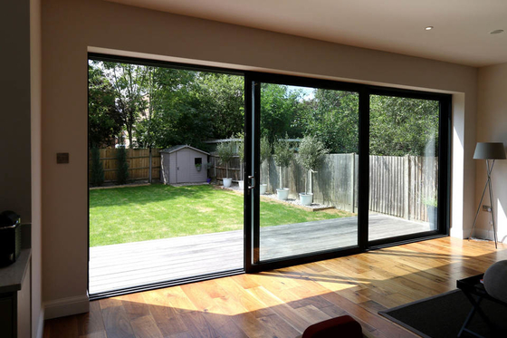 Schalldichtes UPVC Standardaluminiumabstellgleis Windows Australiens fertigte besonders an