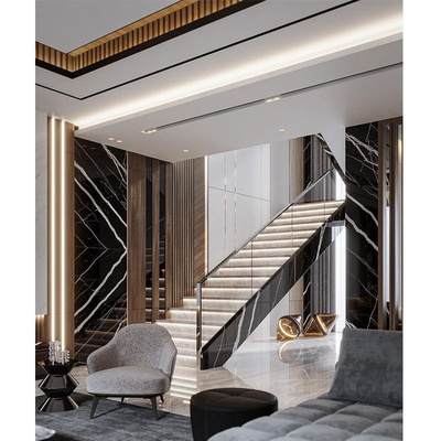 Modernes Innentreppenhaus nach australischem Standard mit LED-Marmor