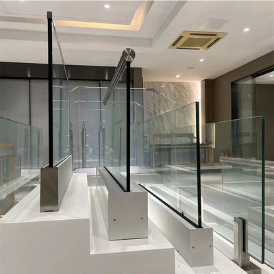 Anti-Taifun-Hurrikan im Freien, rahmenlose Glasbalustrade, 10–20 mm dick