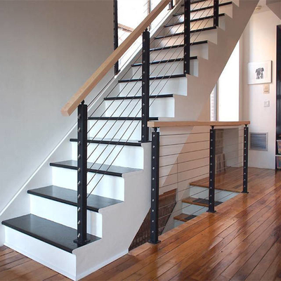 Modernes Treppen-Mattschwarz-Kabelgeländer-Balustraden-Design für Stufen