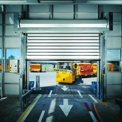 Hochgeschwindigkeitsrollen-Fensterladen-Aluminiumlegierungs-Material und kundengebundene Farbharte Platten-Tür mit Schaum-Isolierung