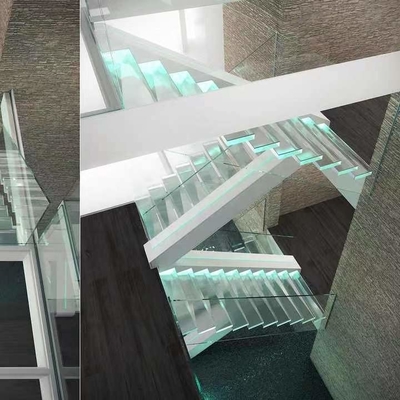 Raumersparnis-Glaswendeltreppe