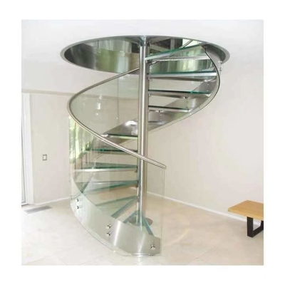 Raumersparnis-Wendeltreppe für Dachboden